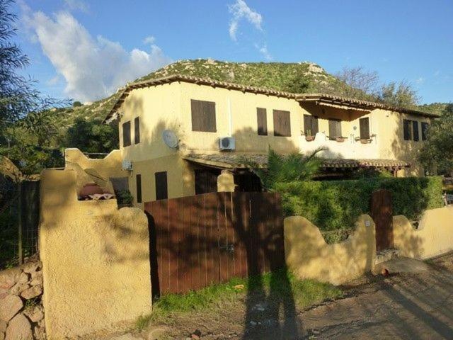 Casa Vacanza In Sardegna Wi-Fi Free Торре-делле-Стелле Екстер'єр фото
